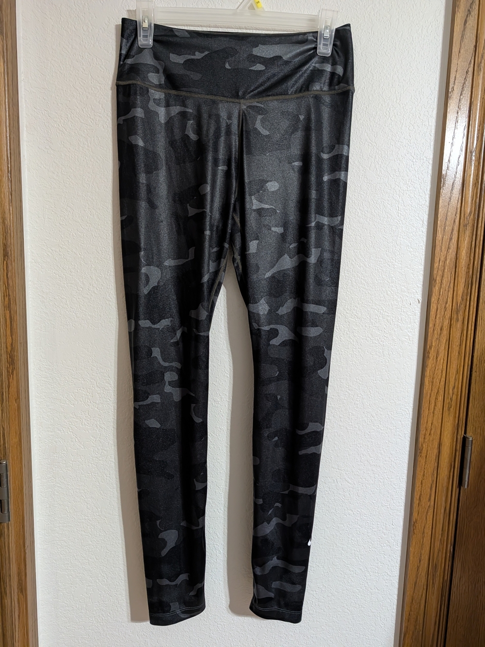 Nike Black Camo Active Leggings